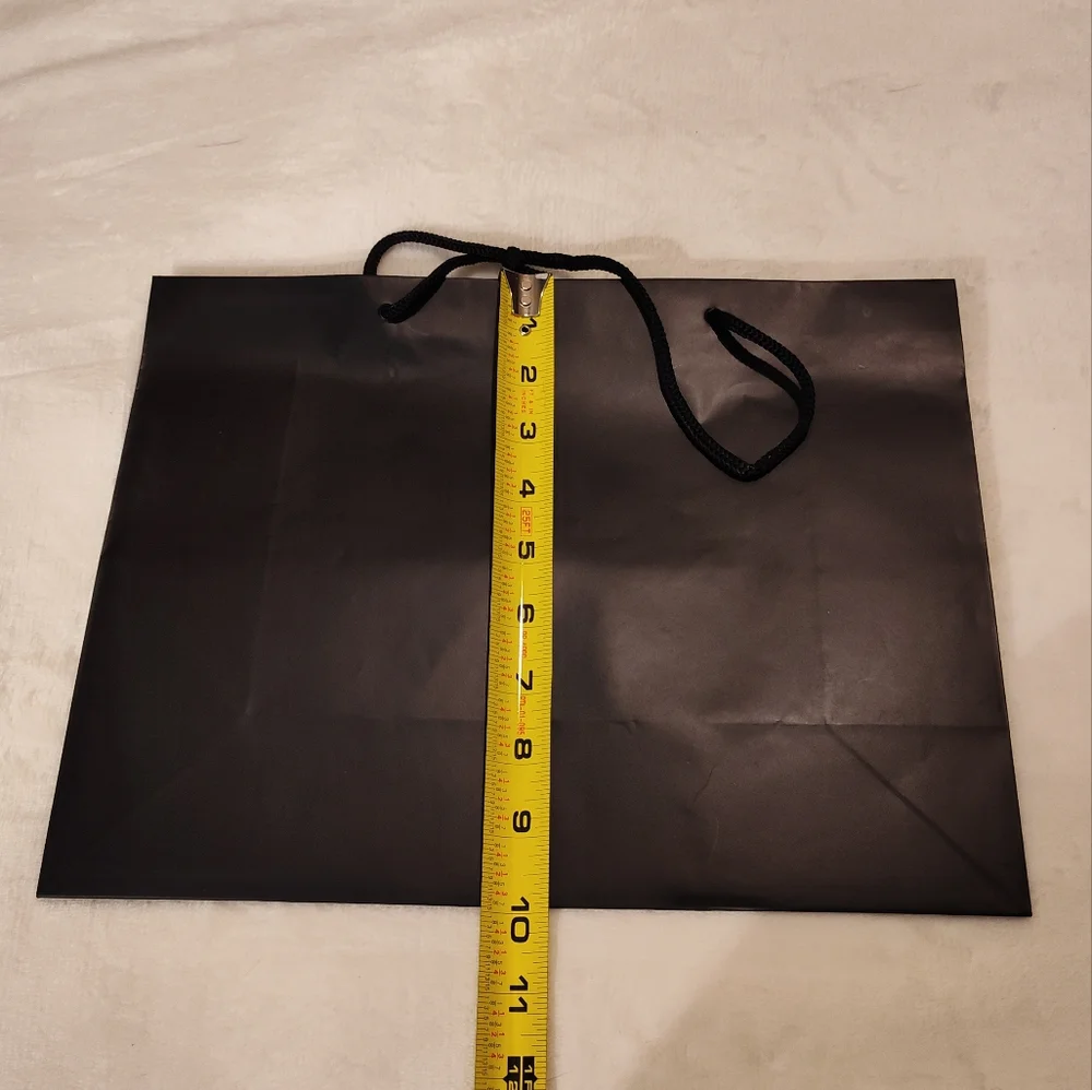 NWT! ULINE Black Matte Gift Bag Set (19ct)